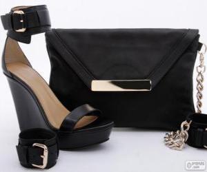 yapboz Siyah ayakkabı ve çanta